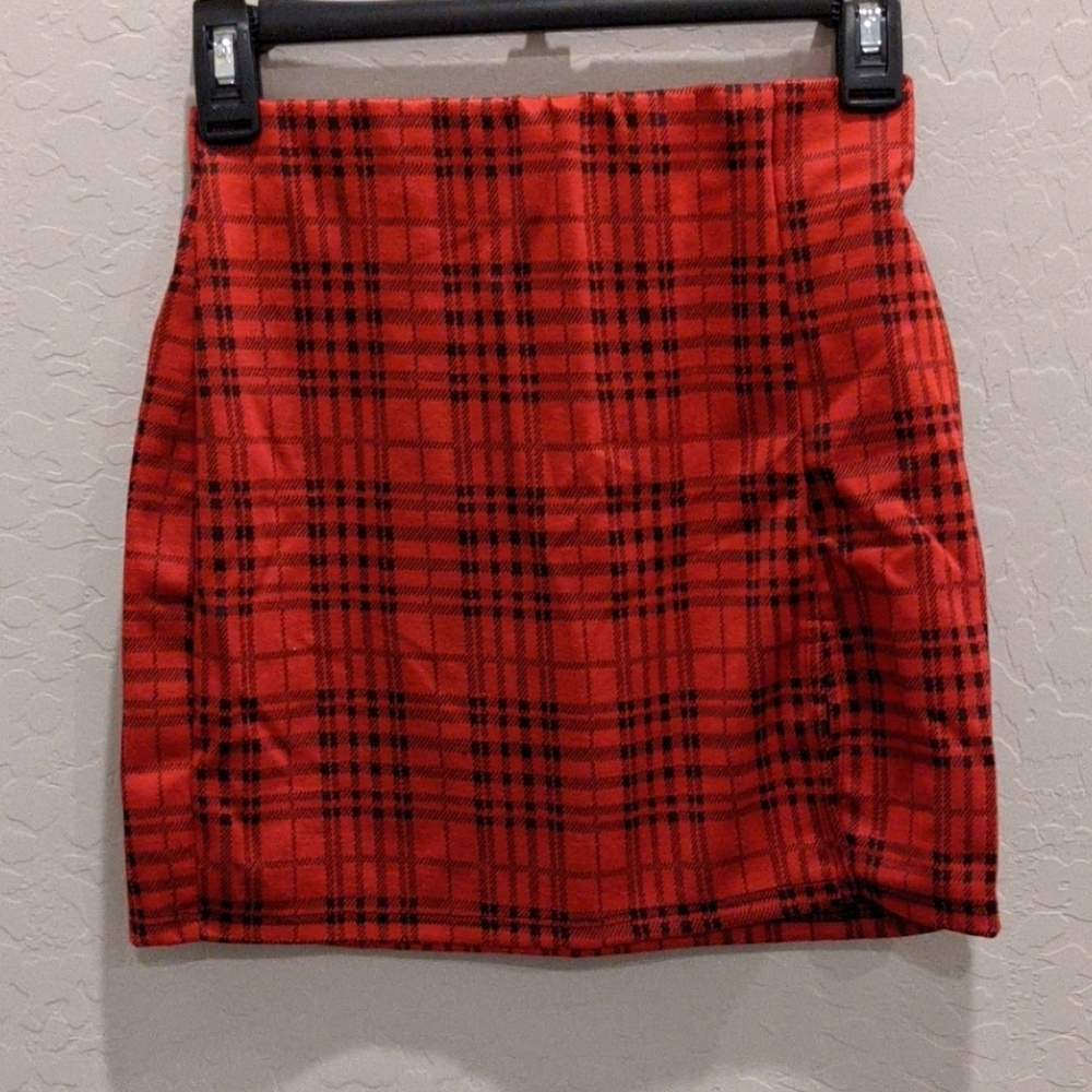 Plaid mini skirt
